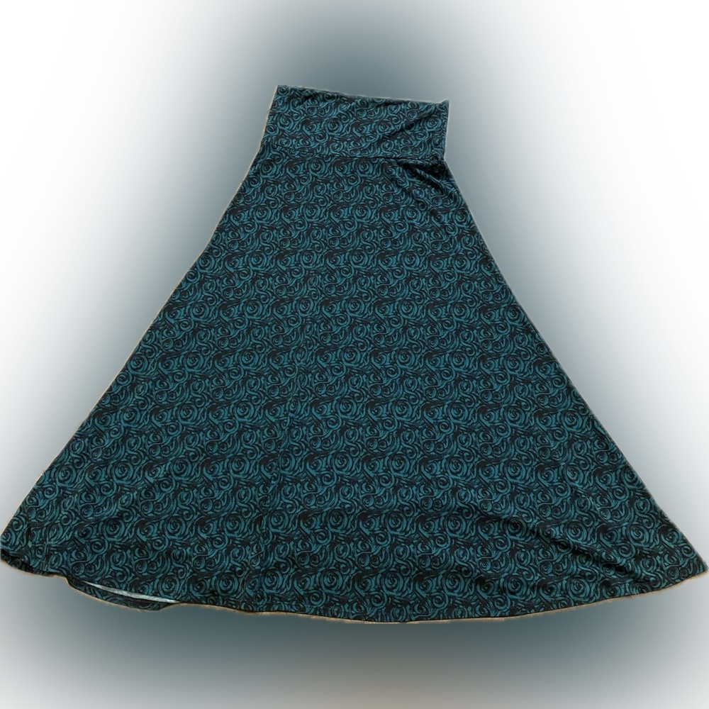 Full length skirt - women's small